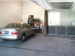 auto body repair lansing paint area